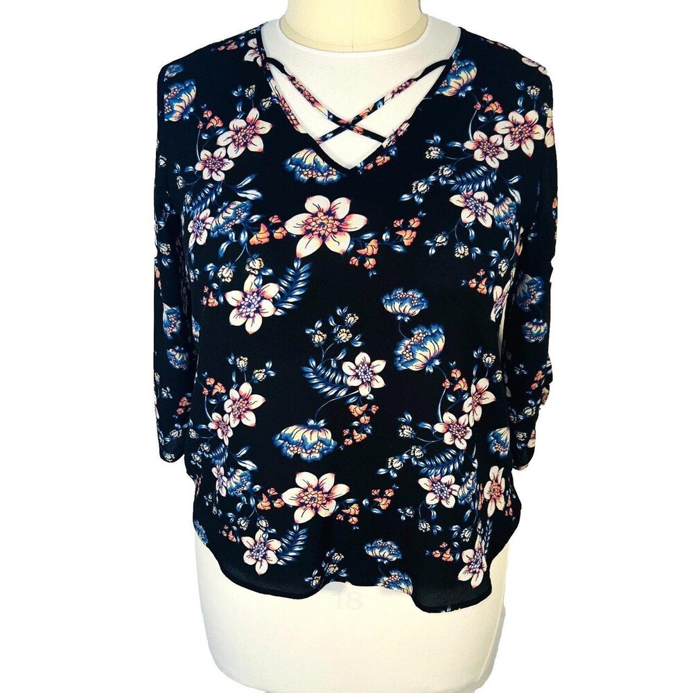 Pink Republic Women's Black and Pink Shirt